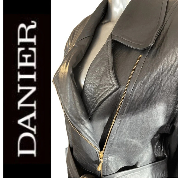Danier Leather Coat Motorcycle Jacket Black Leather Belted  Coat Small - Picture 8 of 9